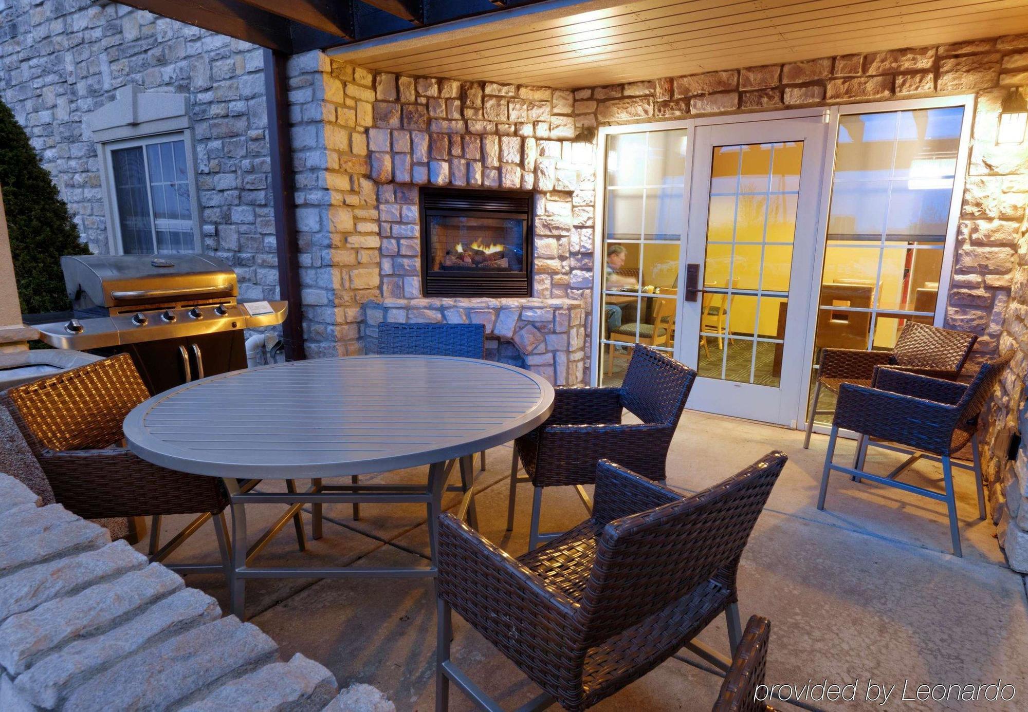 Towneplace Suites Joplin Extérieur photo